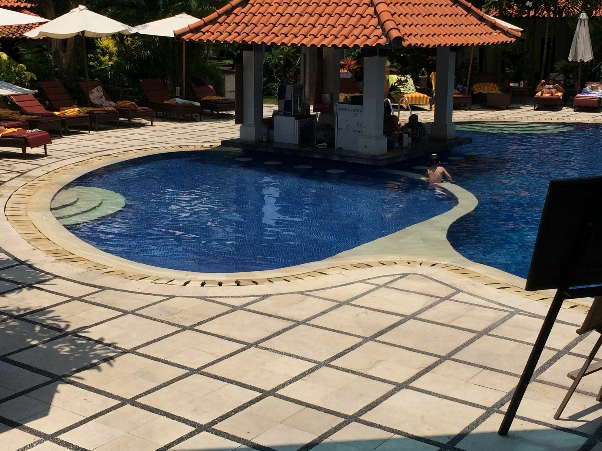 Puri Raja Hotel Legian Exteriör bild